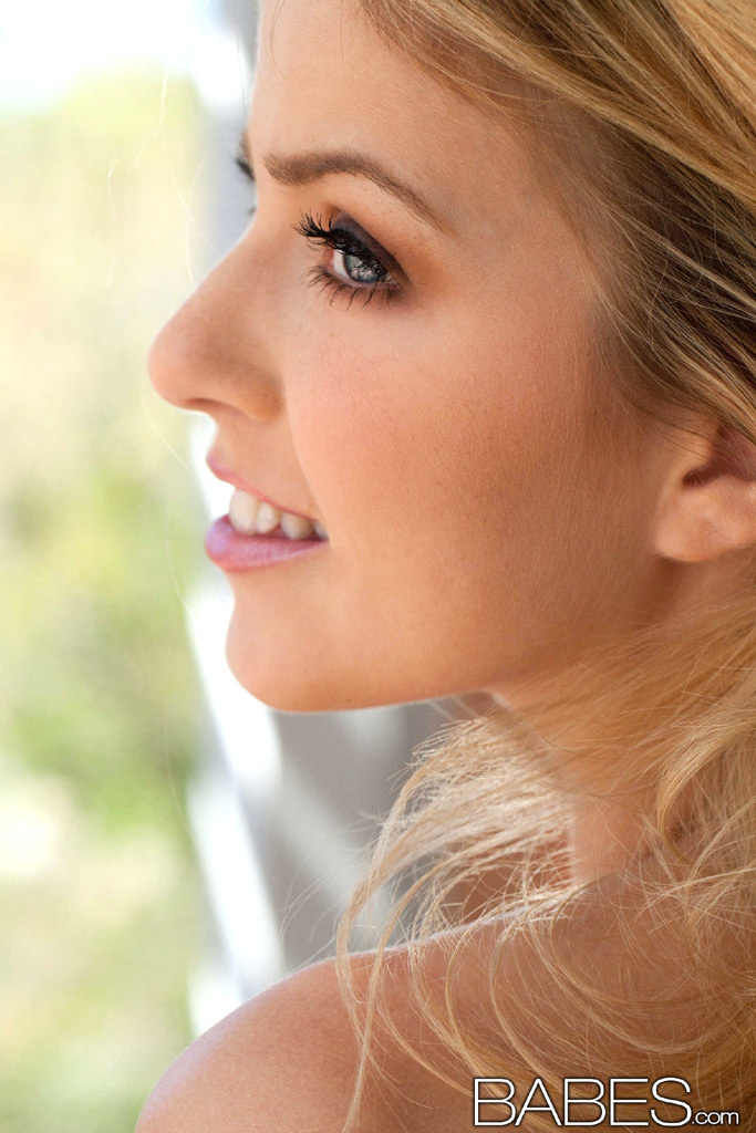Abigaile Johnson  photo 6