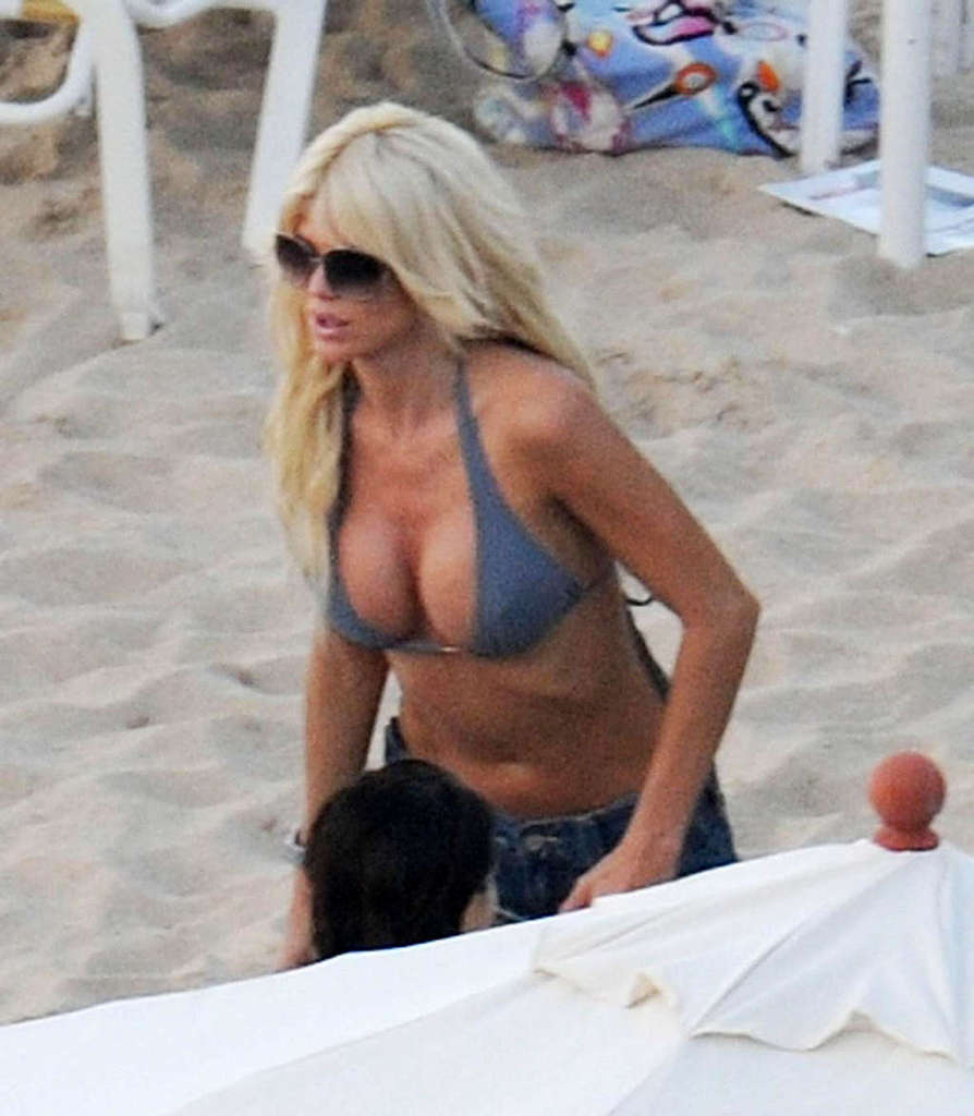 Victoria Silvstedt Porn Pic Gallery