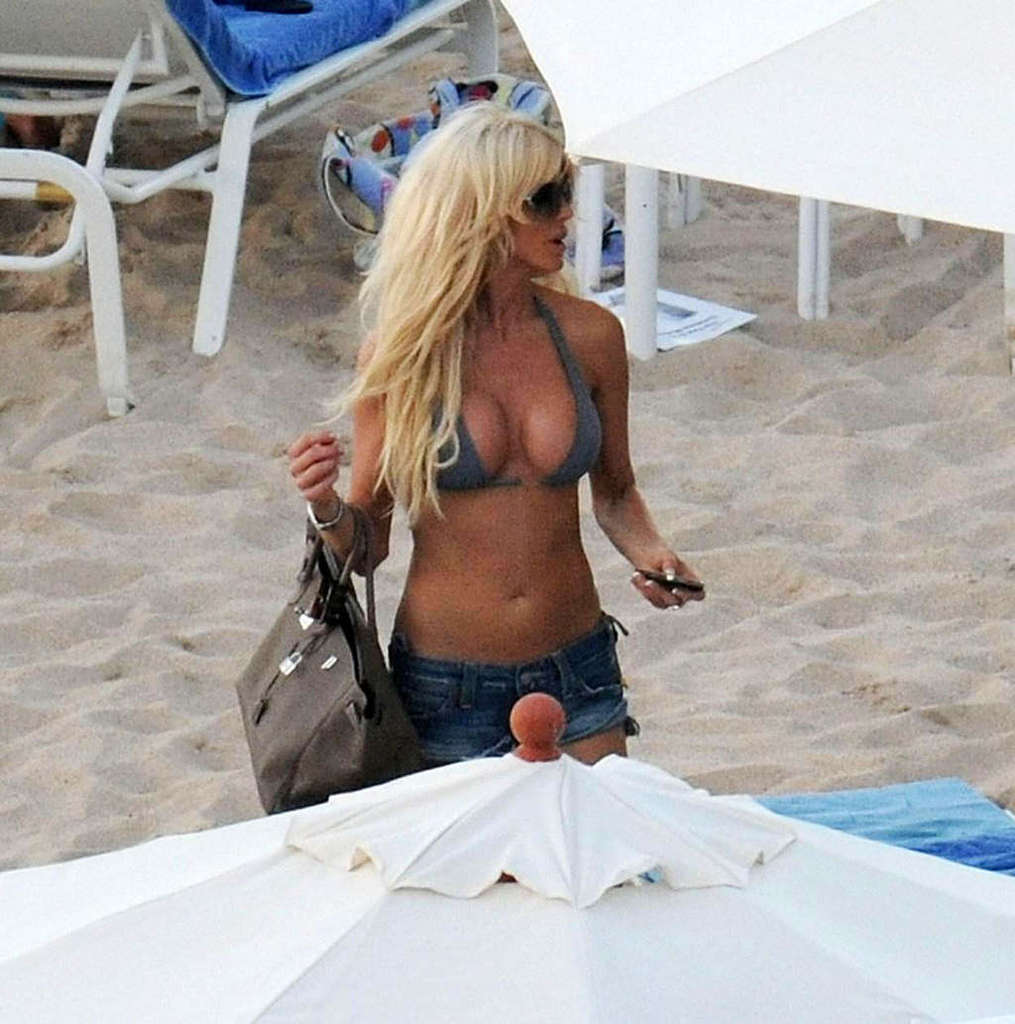 Victoria Silvstedt Porn Pic Gallery