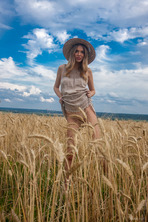 Presenting Victoria Kruzz 03