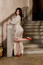 Lola Bredly Super Busty - Massive Curves Handful Voluptuous Gallery photo 5