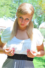 Alice Amateur Nude - Busty Figure Pigtails Green Raw Gallery 03