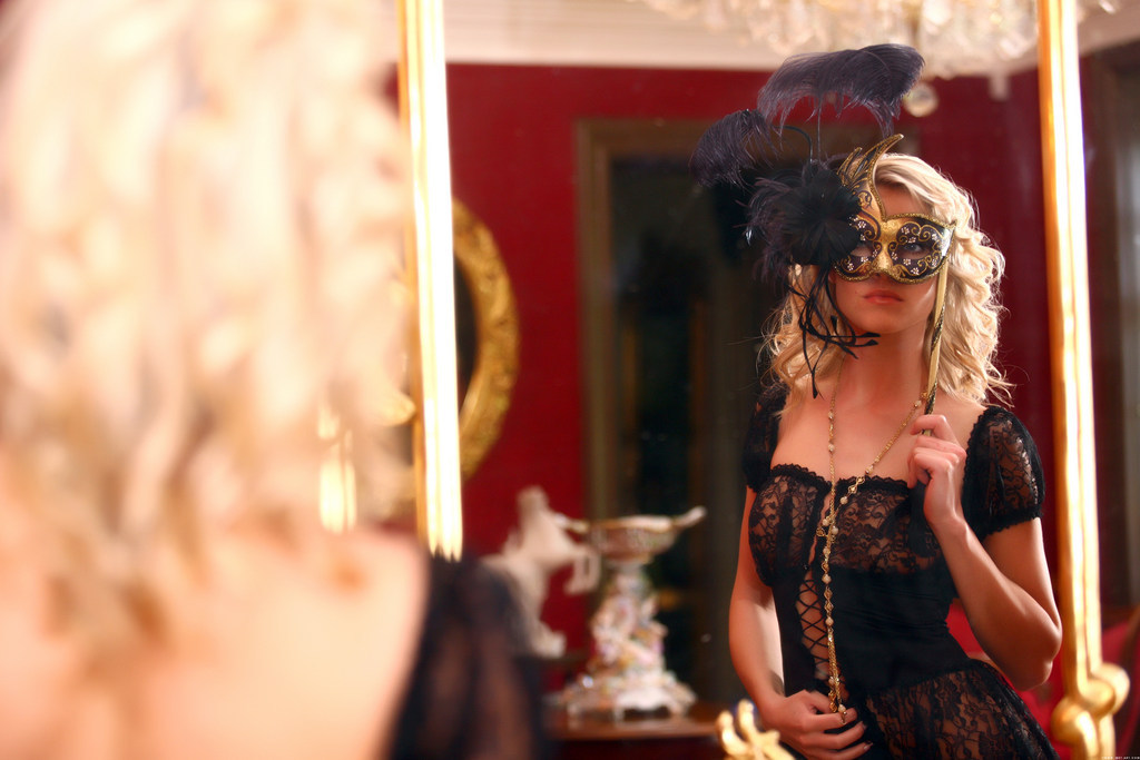 Iveta Nude Against Ornate Gold and Red Decor photo 9