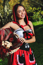 Little Red Riding Hood was never this sexy 01