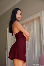 Presenting Kubera Fortuna | Grand Debut Nude Glamour Photo Gallery 00