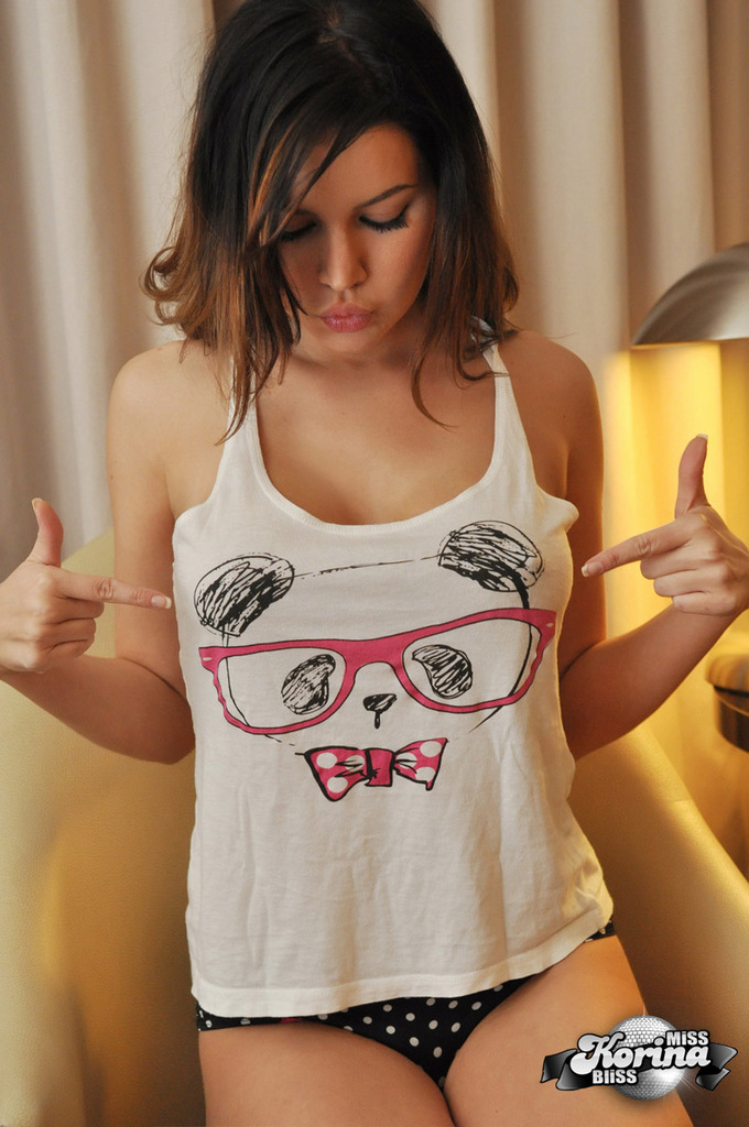 Hot Korina Bliss  photo 5