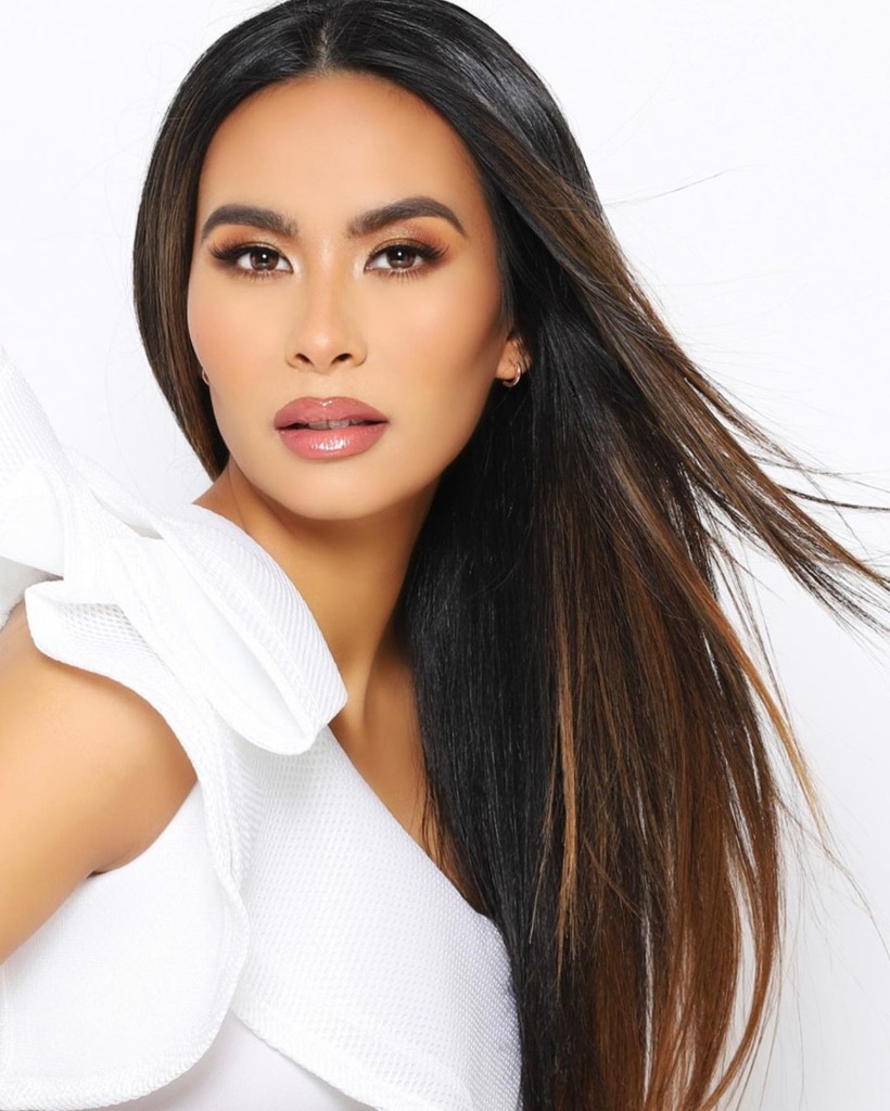 Kimberly Bandres Across Bikini, Denim and Studio Portrait Looks photo 15
