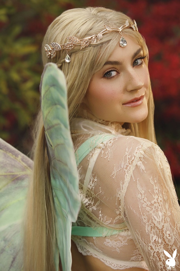 Eva Elfie Mixes Fantasy Costume and Bunny-Ear Styling photo 2