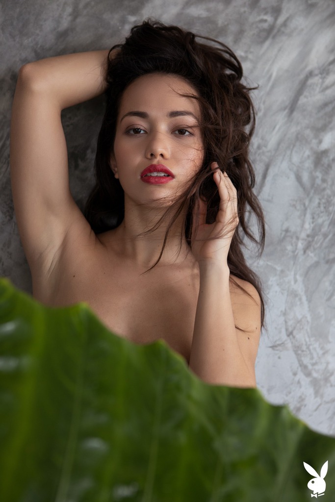 Natural Allure 04