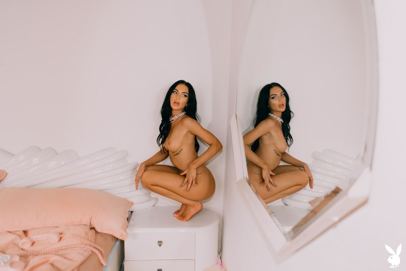 Mirror Images 06
