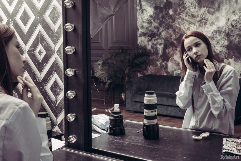 Red-Haired Nude Portraits by a Tall Window and Patterned Wall photo 20