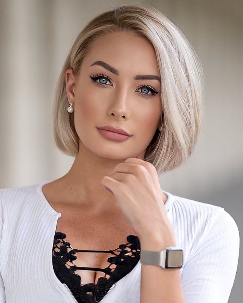 Saskia 13