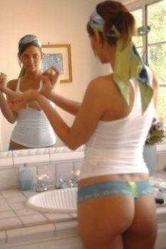 Lovely Teen Babe