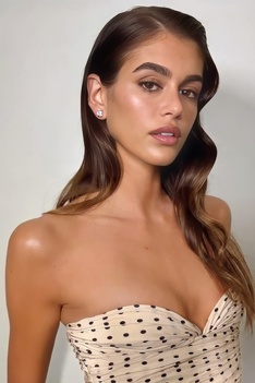 Little Lovely Tits Kaia Gerber