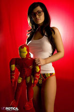Violet Posing With Iron Man 00